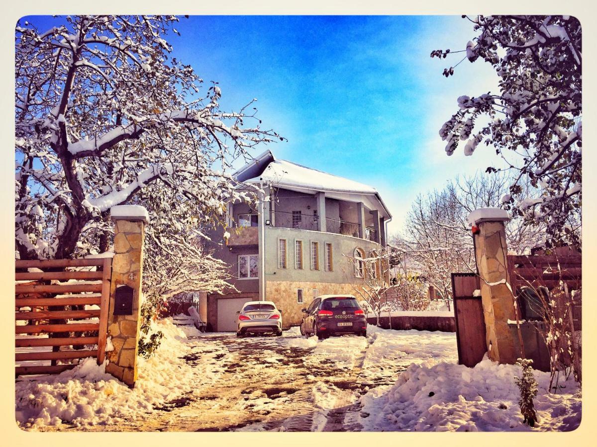 Eco Travel Apartamento Suceava Exterior foto